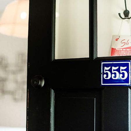 Studio 555 Granville Eksteriør bilde